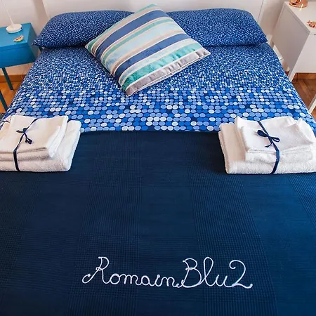 Romainblu2 *